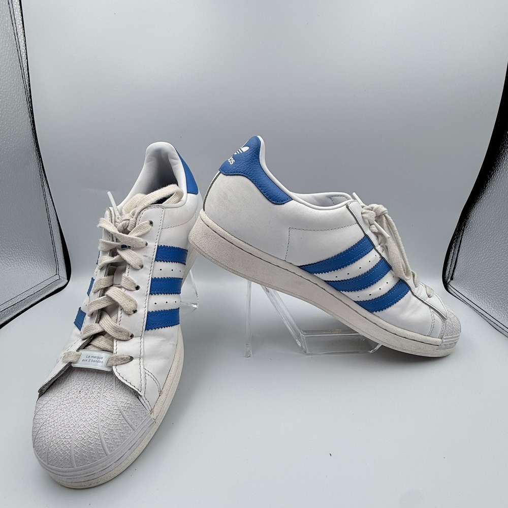 Adidas Superstar Size 10.5 Mens White Blue BIRD Leather Shell Sneakers FW4406 - Picture 1 of 7